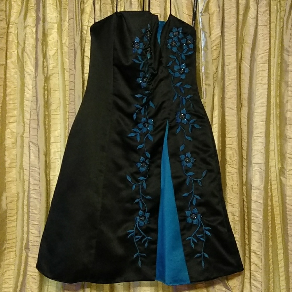 Morgan & Co. Black Formal Prom Dress